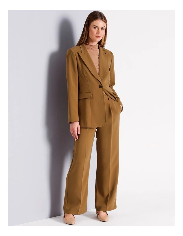 Single Breasted Jacket in Camel