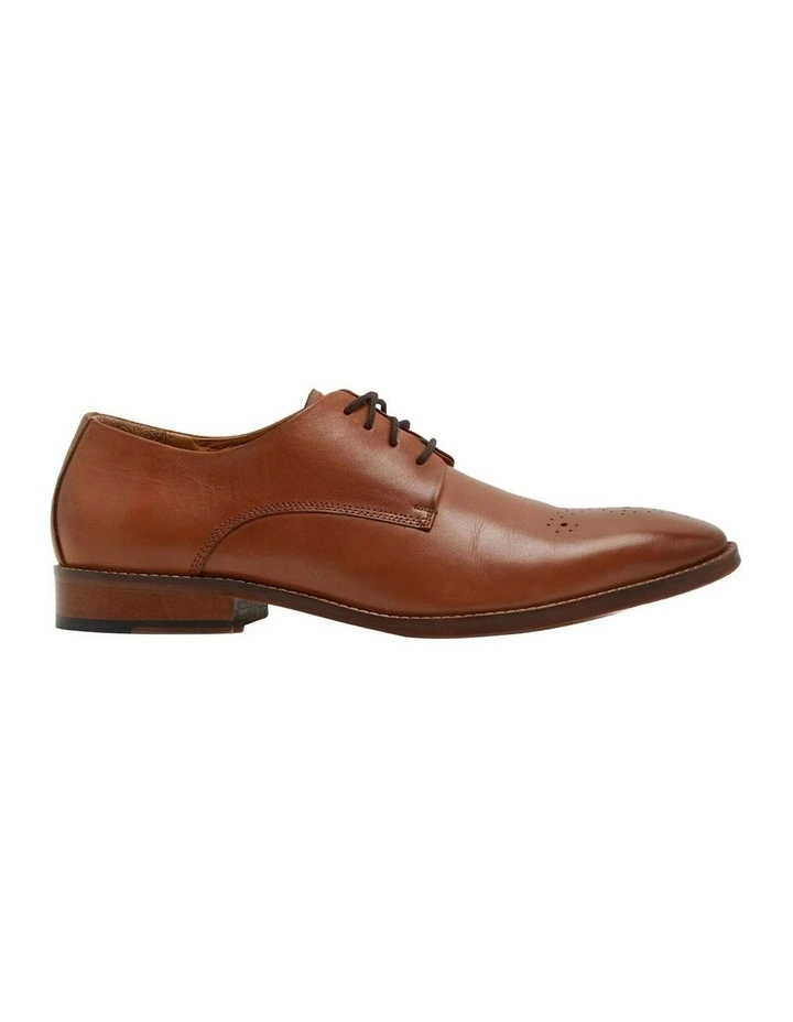 Olivier Leather Derby Shoe in Tan
