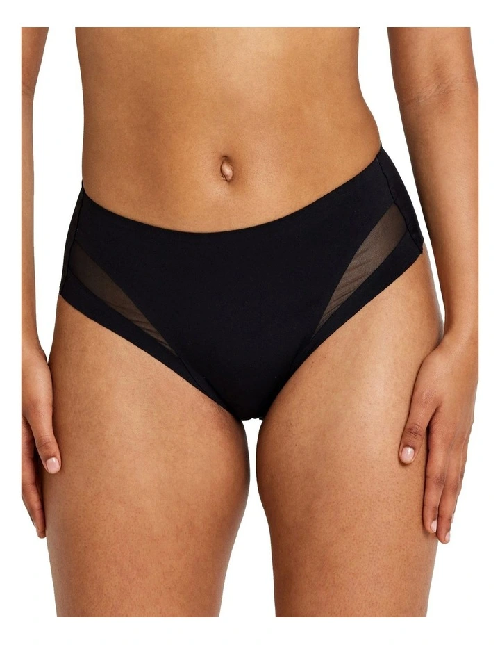 Sleek & Smooth High Cut in Black