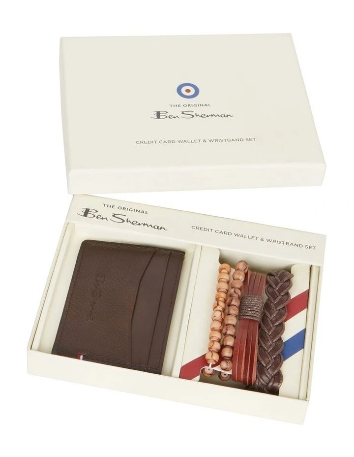 Leather Credit Card Holder & Bracelet Set in Brown/Tan
