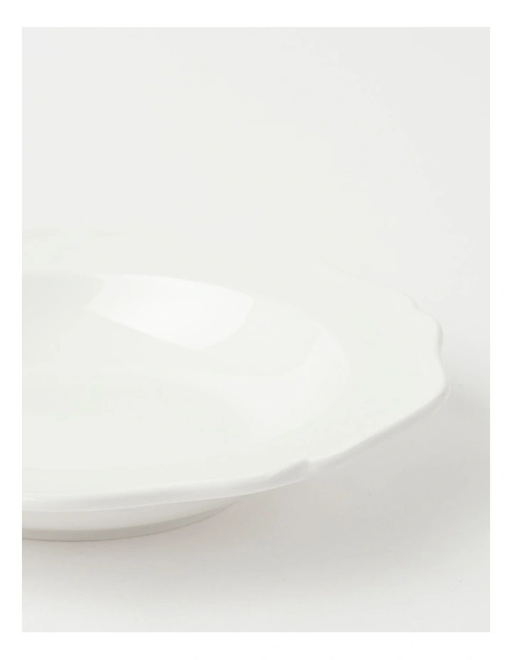 Heritage Scalloped Soup Bowl