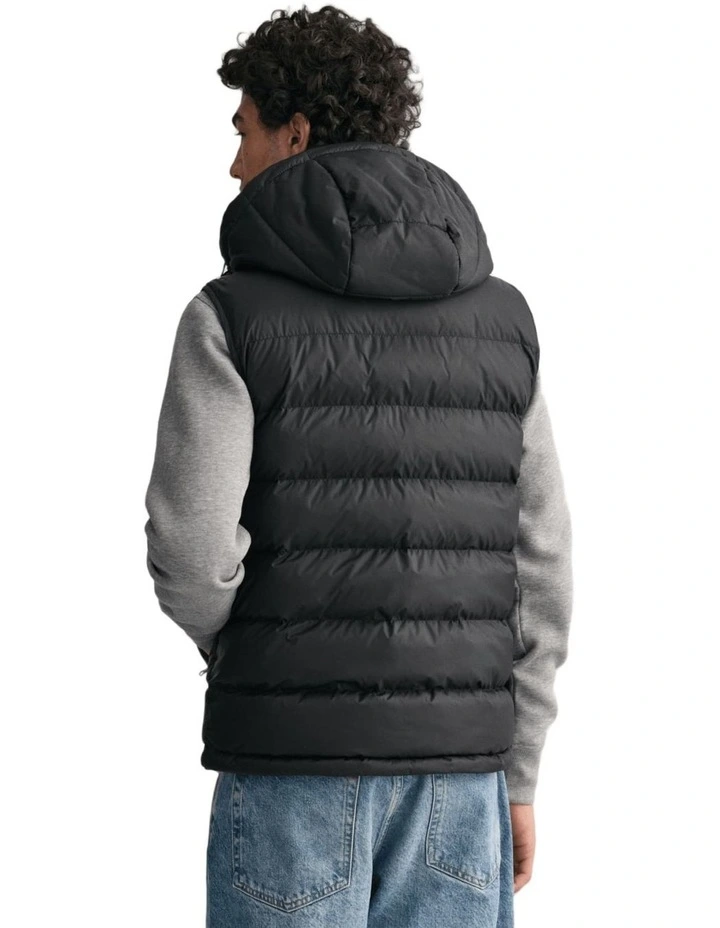 Arcive Cloud Vest in Black