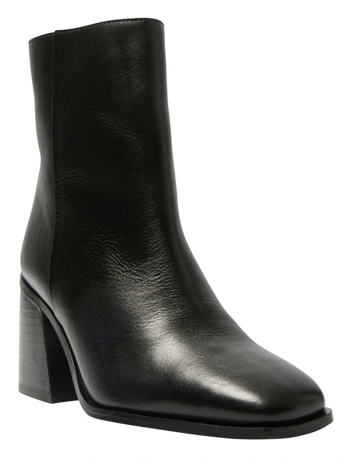 Morocco Boots in Black Leather