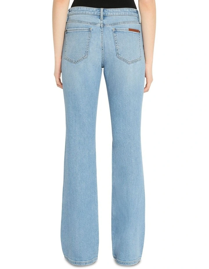Eddie Bootleg Jean in Washed Blue