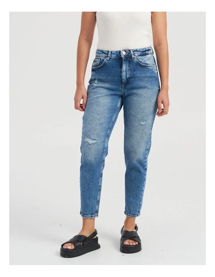 Veneda High Waisted Mom Jeans in Mid Blue