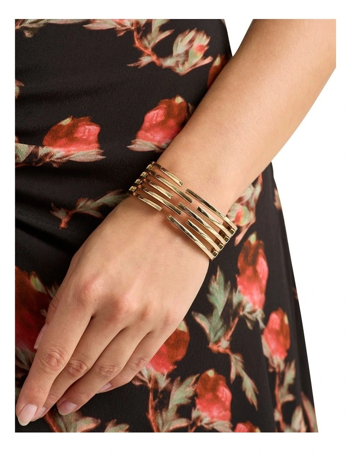 Brick Hinge Bangle in Gold