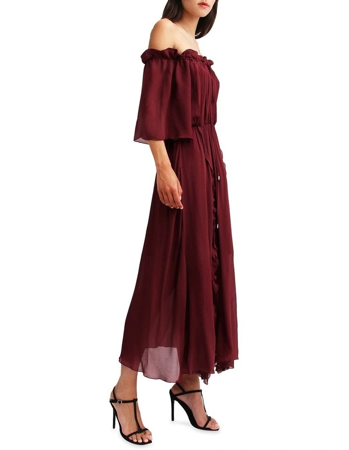 Amour Amour Ruffled Midi Dress in Burgundy