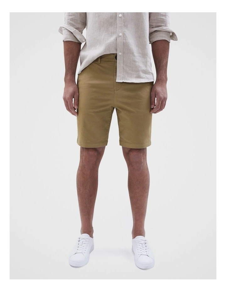 Slim Chino Short in Brown