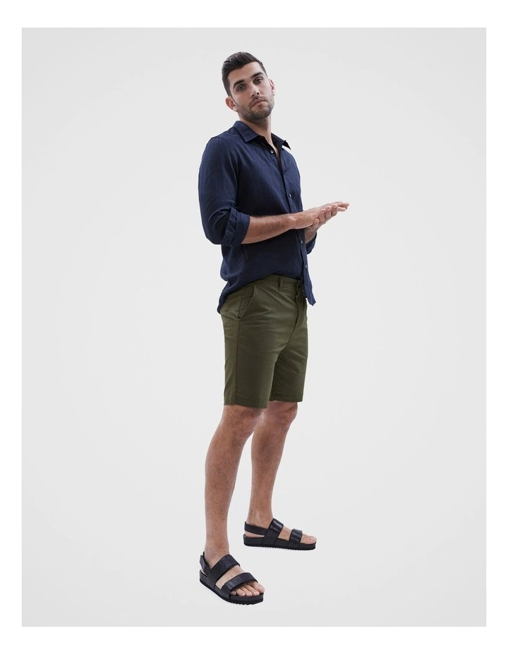 Slim Chino Short in Khaki