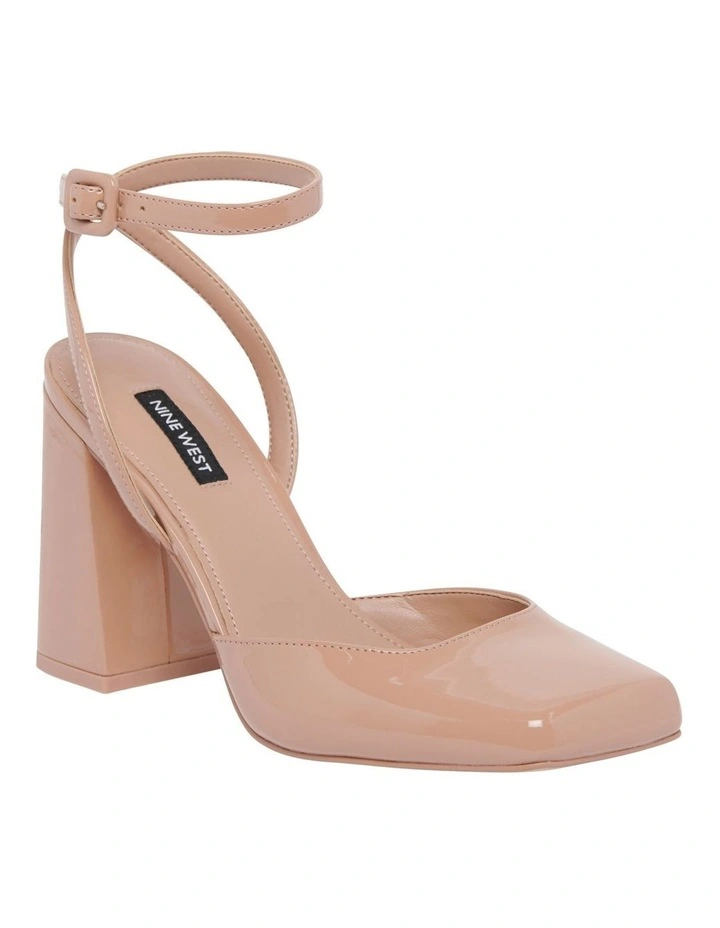 Suzu Pump in Light Pink
