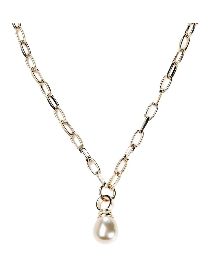 Chain Baroque Pearl Necklace In Gold
