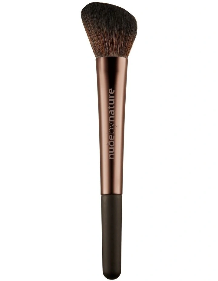 Angled Blush Brush in Brown