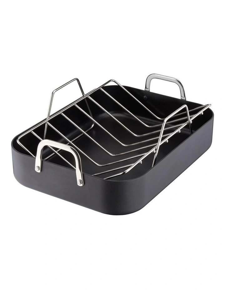 Hard Anodised 28cm Roaster with Rack in Black