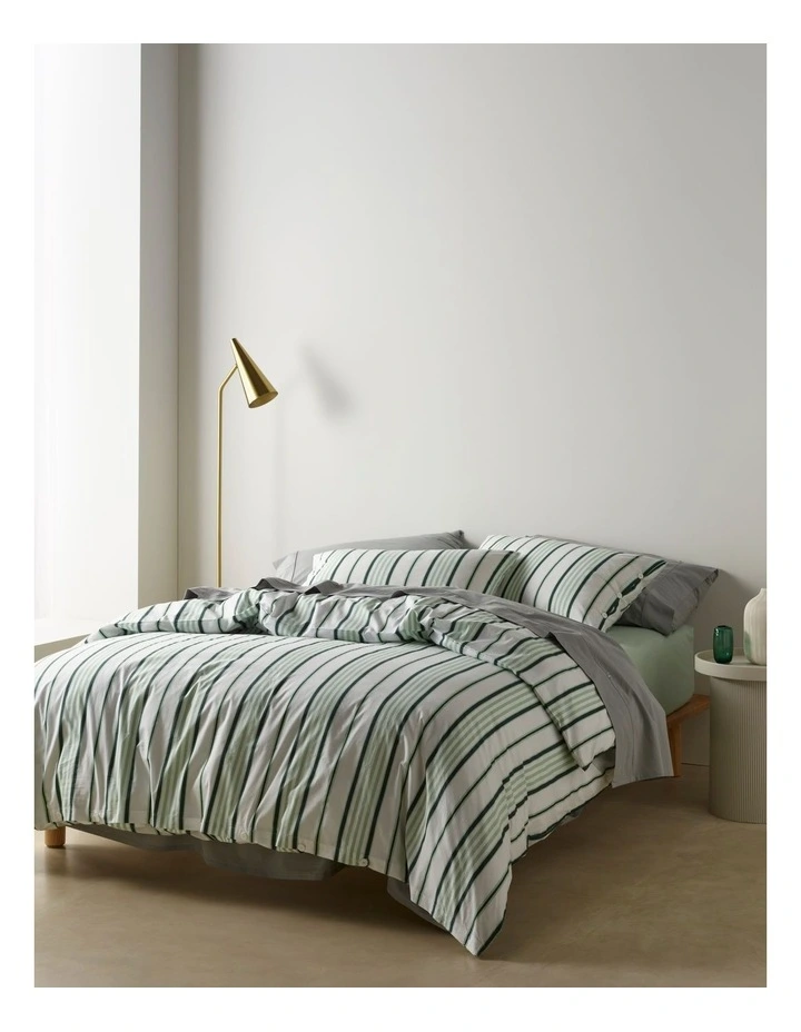 Axel Printed Cotton Quilt Cover Set in Pistachio