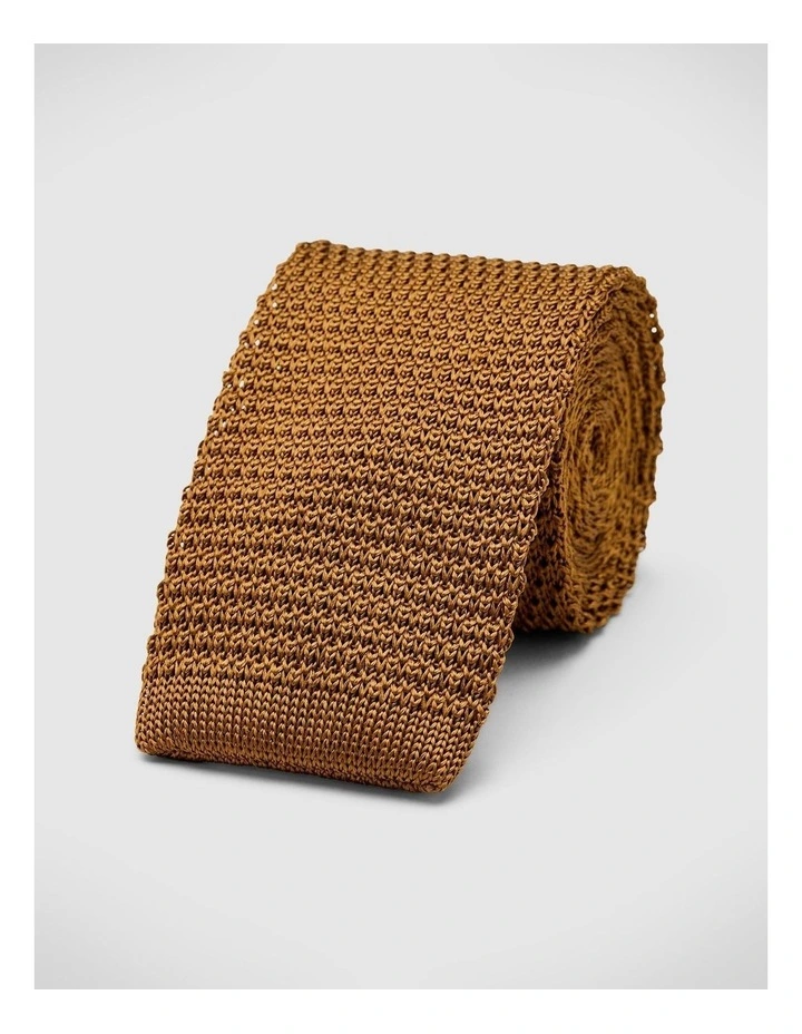 Knitted Silk Tie in Tan