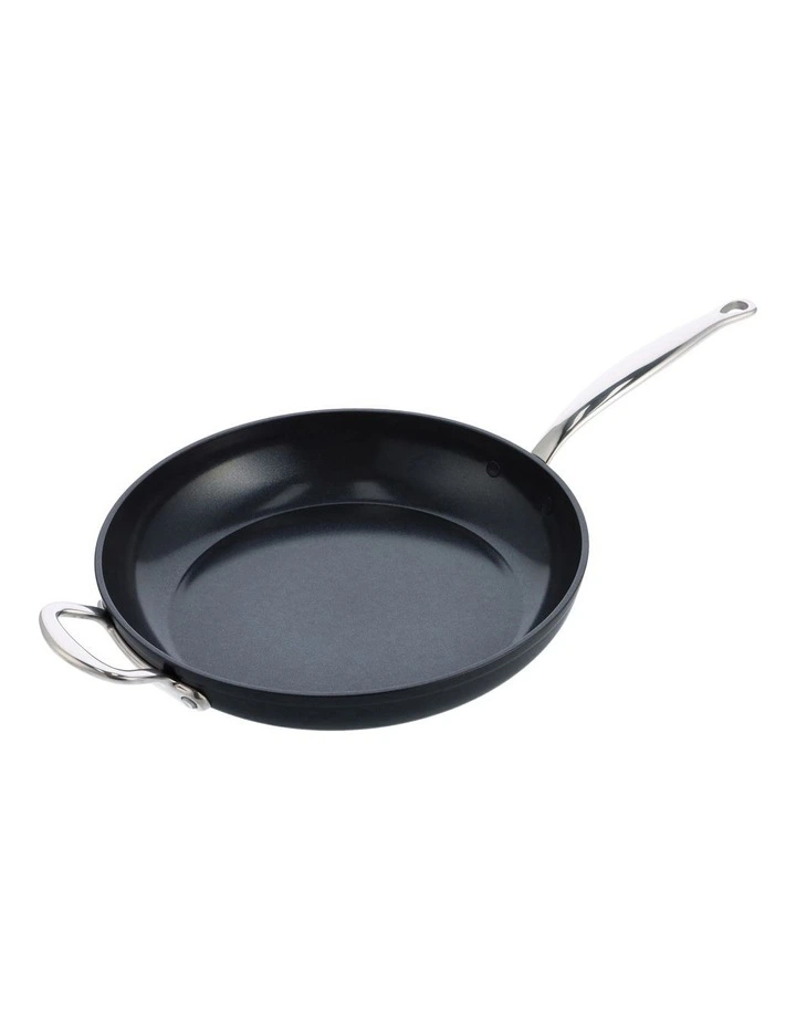 Barcelona Pro 32cm Frypan With Helper Handle
