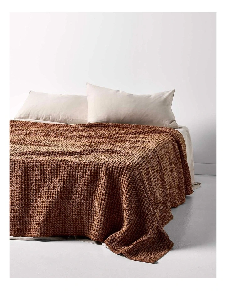Waffle Bed Cover in Clove