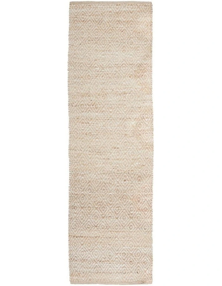 Noosa 444 Natural Runner Rug in Natural