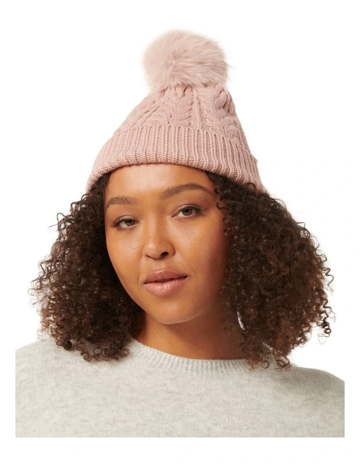 Katy Pom Beanie in Pink