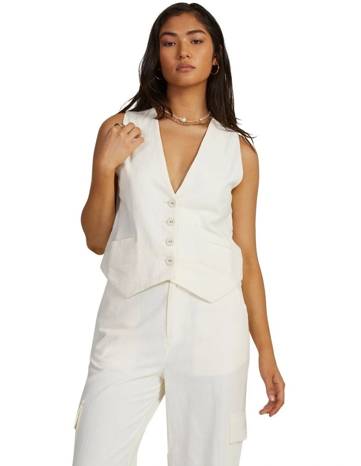 Beats Linen Waistcoat Vest in Natural