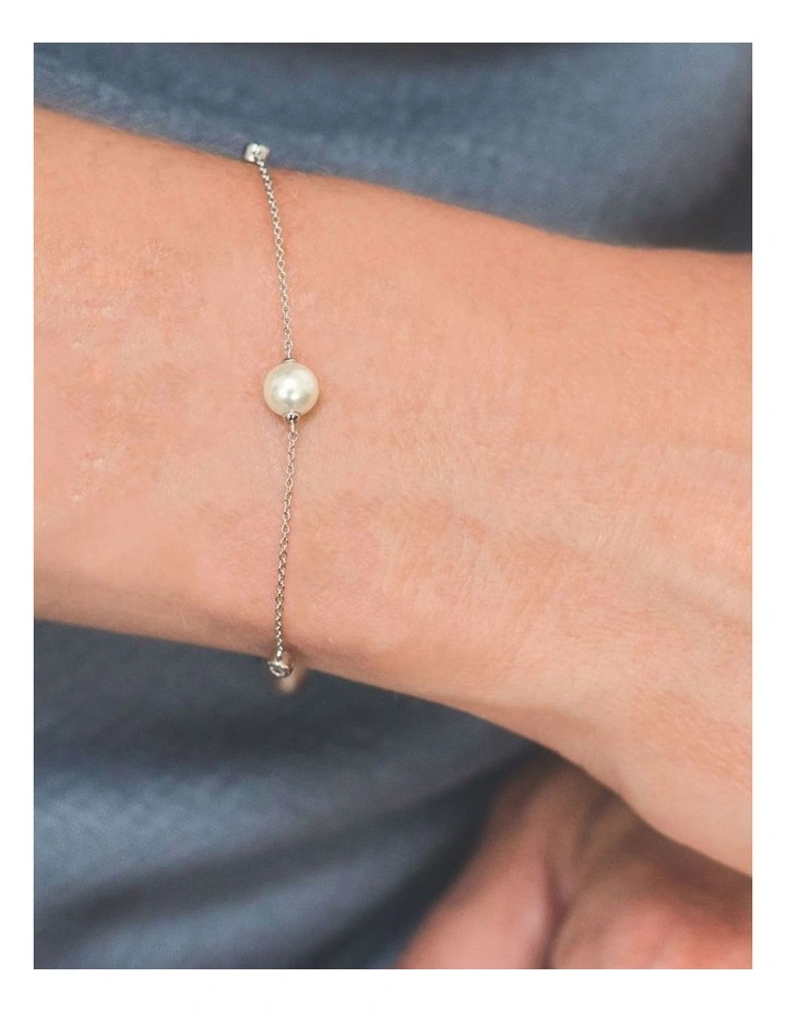 Heirloom Treasured Bracelet in Silver