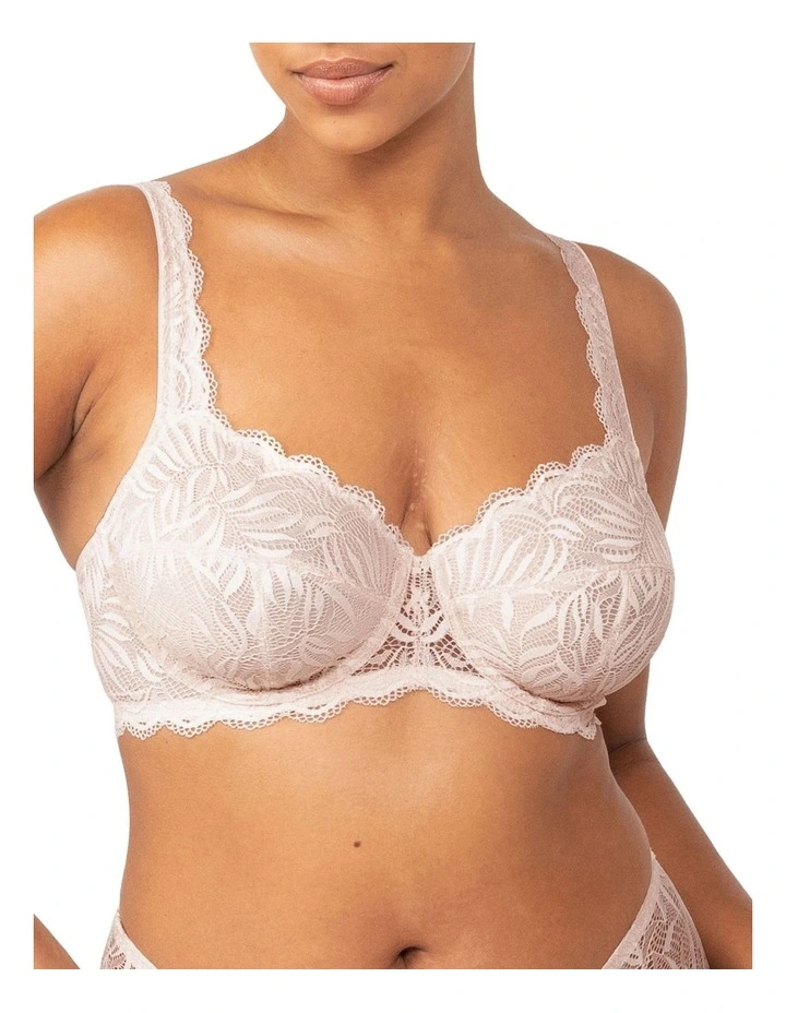 Essential Lace Balconette Underwire Bra in Nude Pink