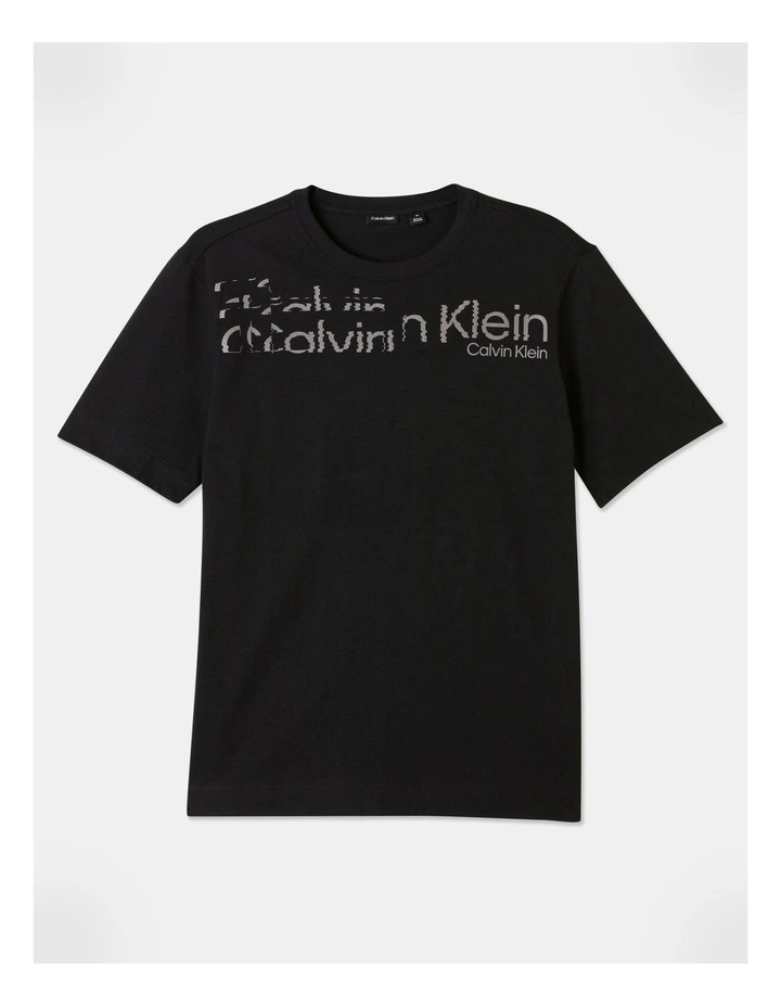 Short Sleeve Graphic Tee in Black Beauty
