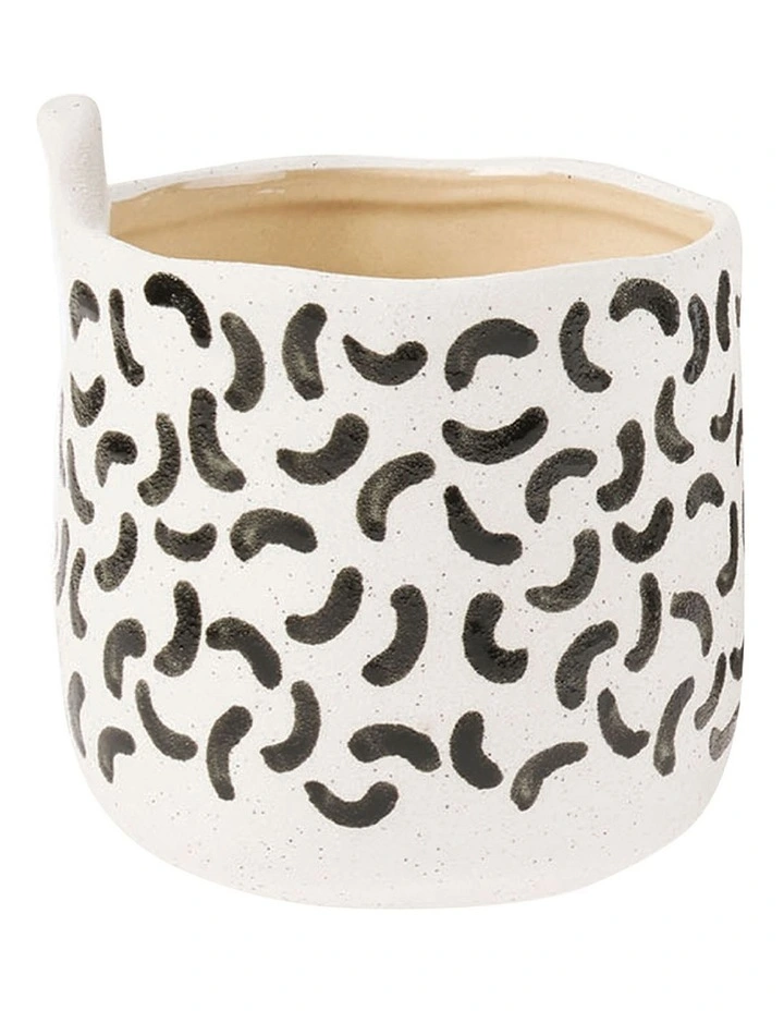 Linen House Paterna 15cm Planter Pot Black Curve