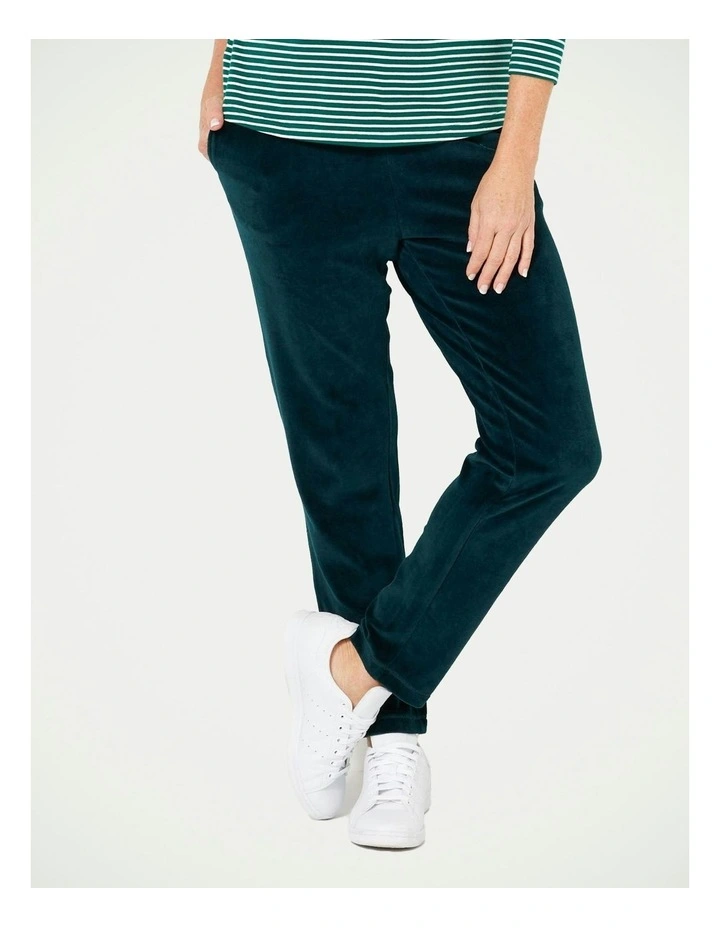 Venus Velour Pull On Pant in Green