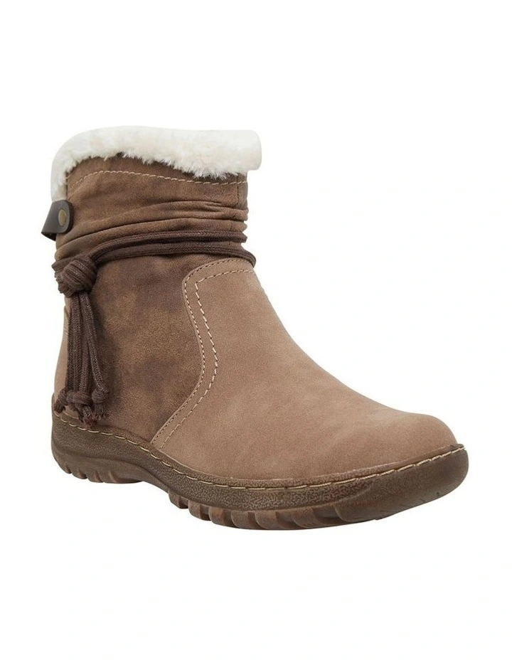 Eskimo Taupe Micro Boot