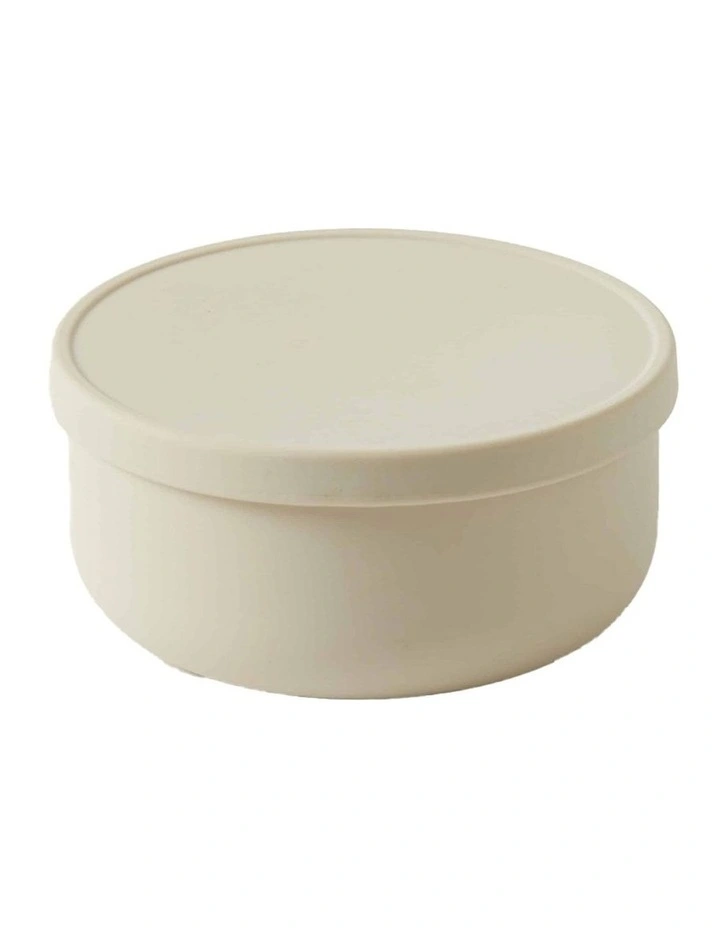 Henny Silicone Bowl in Almond