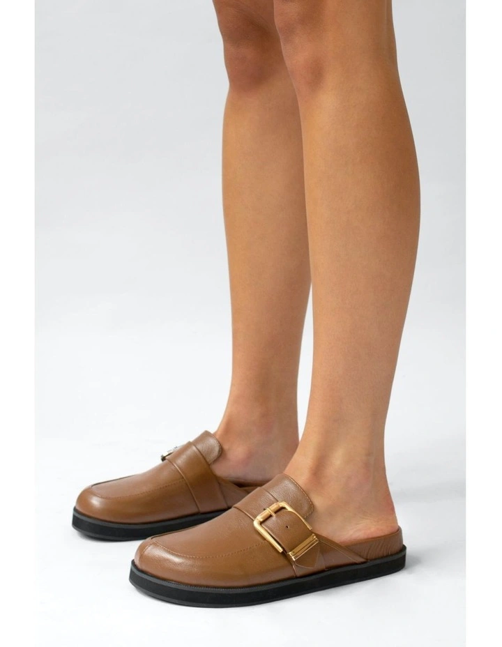 Zimmy II Mules in Chestnut