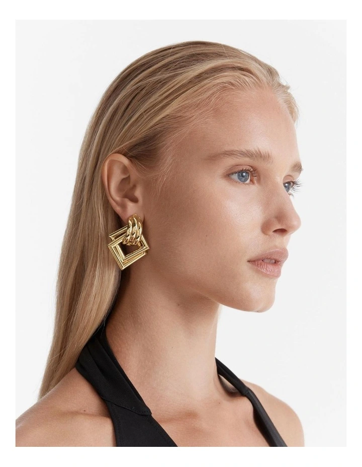 Square One Earrings in Gold