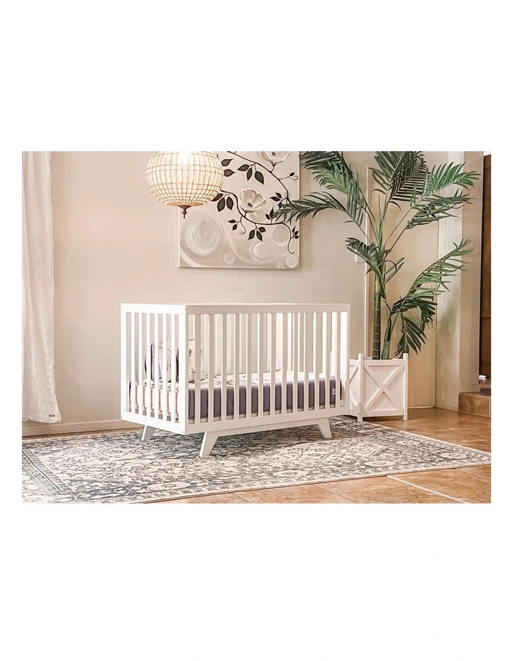 Boston Cot in White