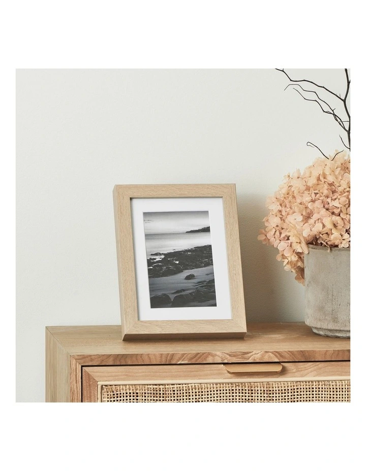 15x20cm Matt to 10x15cm Set Of 4 Photo Frames in Oak