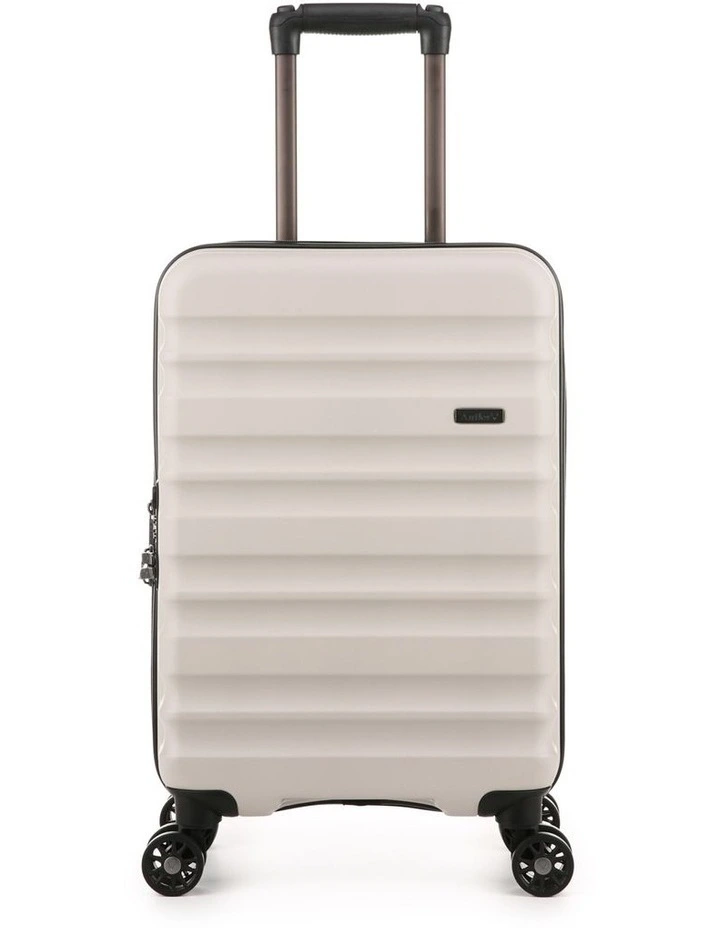 Clifton Suitcase 56cm in Taupe
