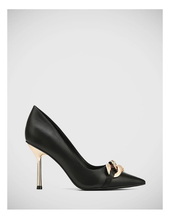 Qersi Leather Pump in Black