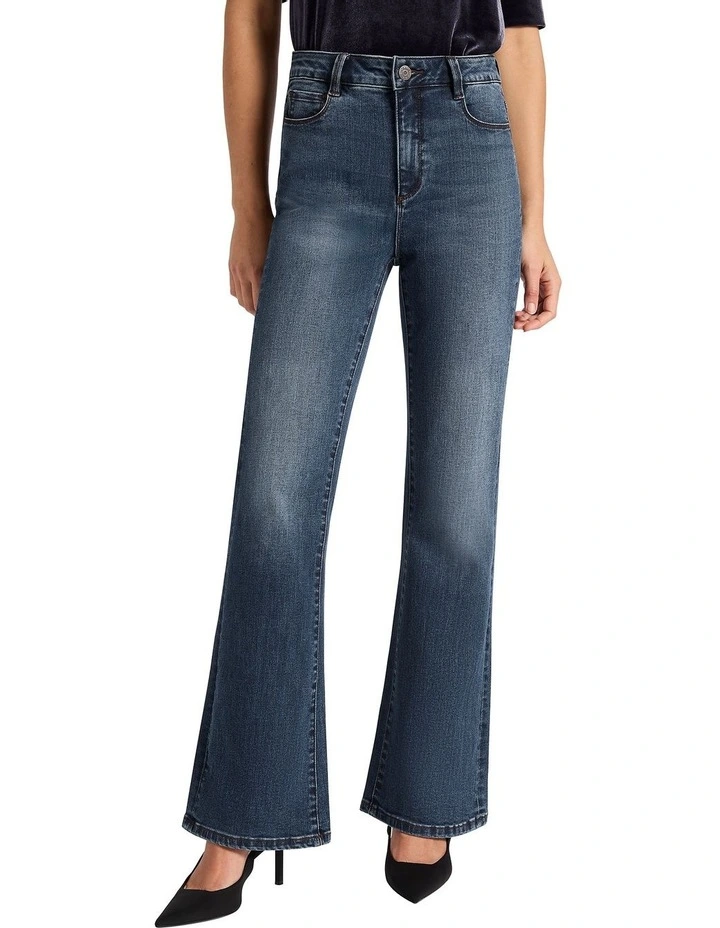 Tess Flare Jean in Alaskan Blue