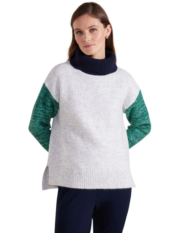 Colour Block Sweater in Heather Grey
