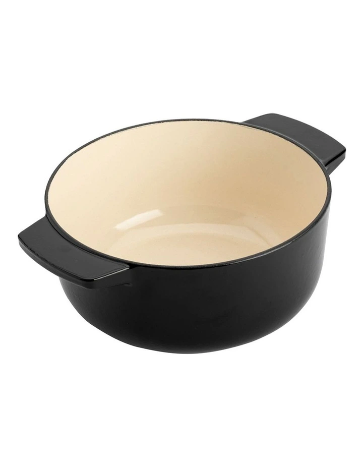Covered Casserole 22cm/3.3L in Onyx Black