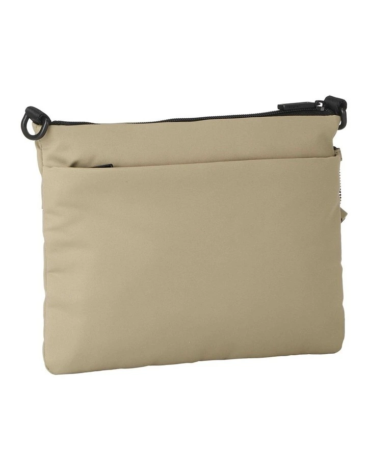Orbit crossover bag in Comet Beige