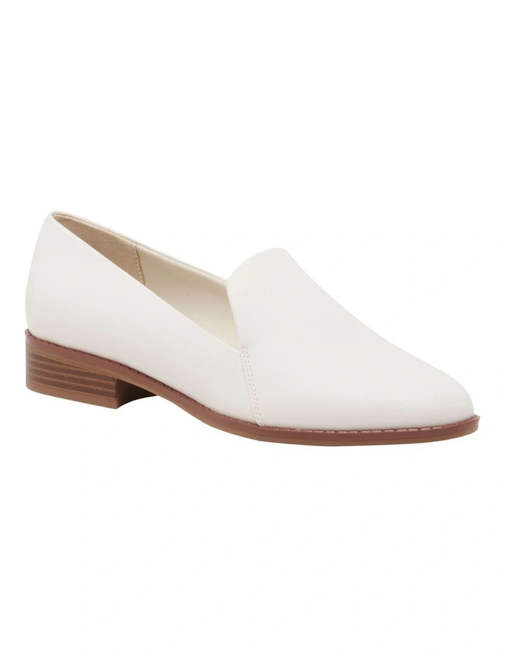 Hughs Loafer in Ivory
