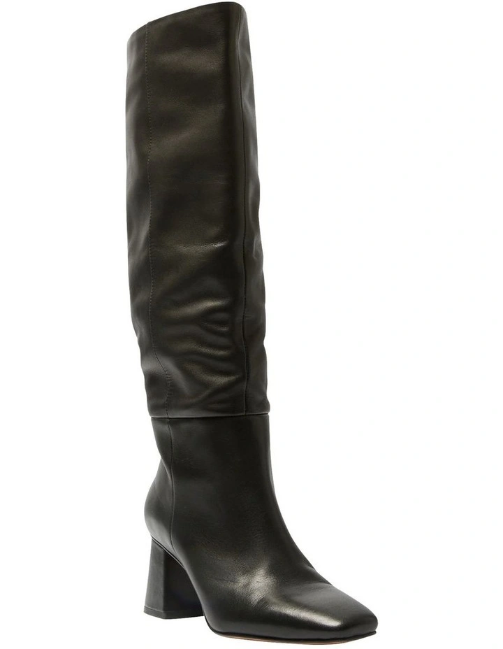 Khloe Boots in Black Leather