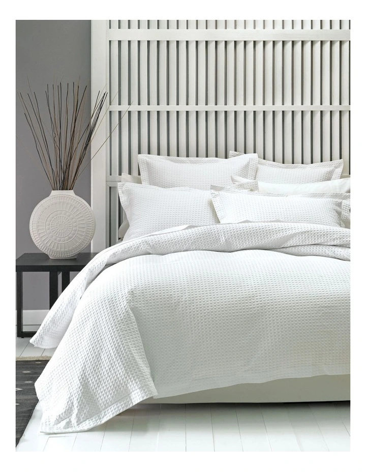 Deluxe Waffle Quilt Cover Set In White
