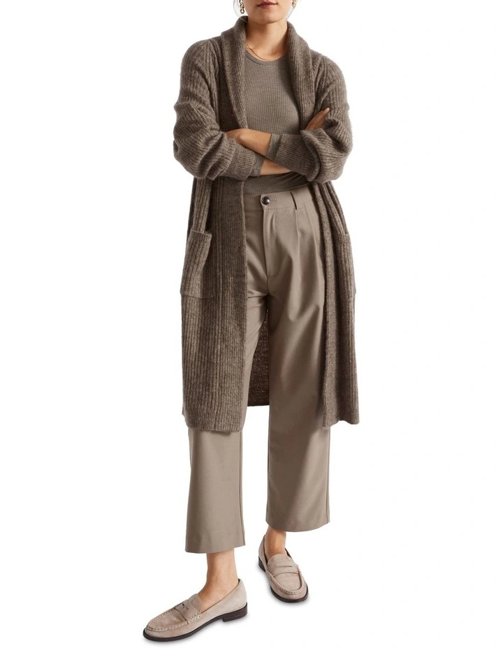 Cargo Trouser in Brown