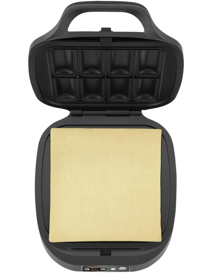 The Quick and Easy Pie Maker in Black LPI285GRY2IAN1