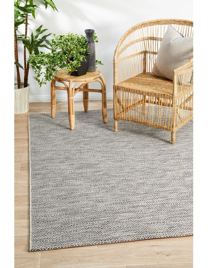 Terrace Rug 5500 in Grey