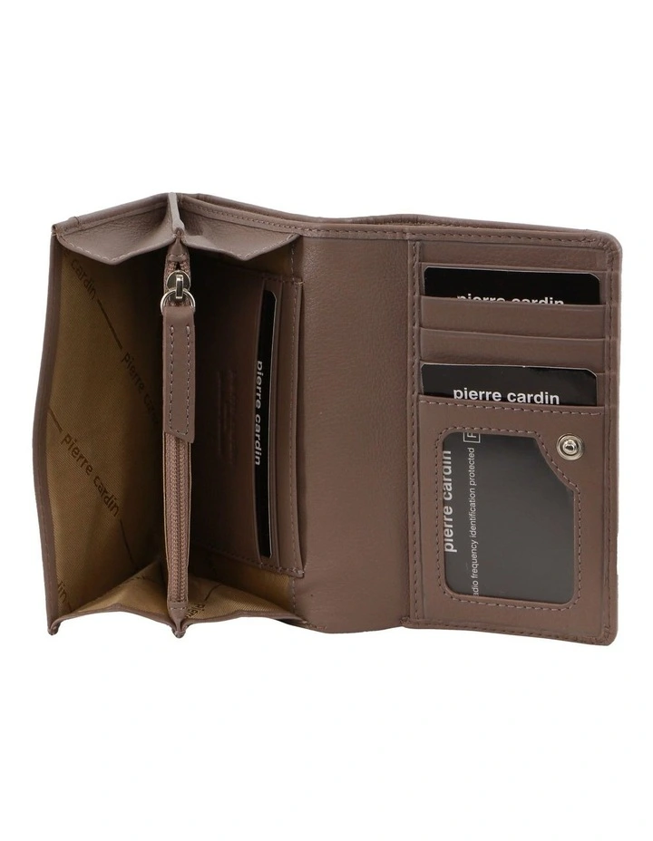 Bi-Fold Flap Wallet in Beige