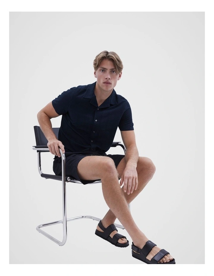 Seersucker Regular Fit Shirt in Navy