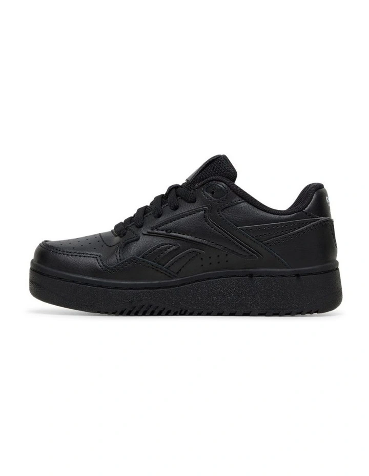 Atr Chill Sneakers in Black
